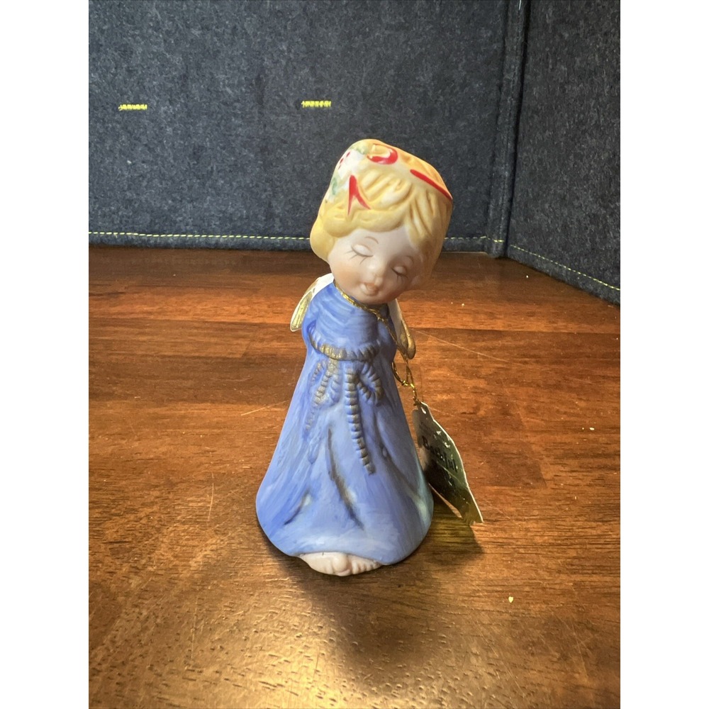 Angel‎ Bell,Bashful Belle, JASCO, Porcelain, Vintage, Christmas, W/Tag, 1978 box